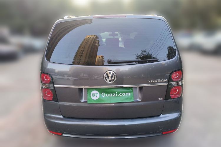 Used Volkswagen Touran 2013 1.4T DSG Crystal Edition 5-Seater