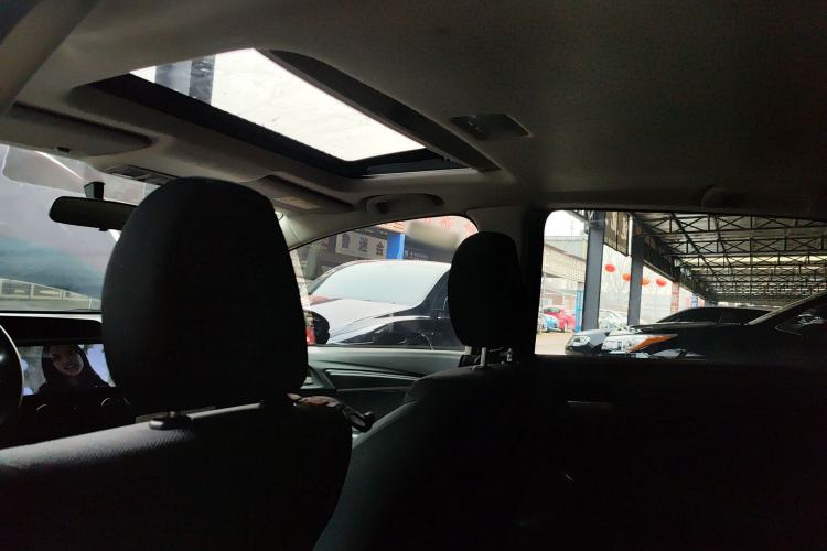 Used Honda Fit 2016 1.5L LXS CVT Comfort Sunroof Version
