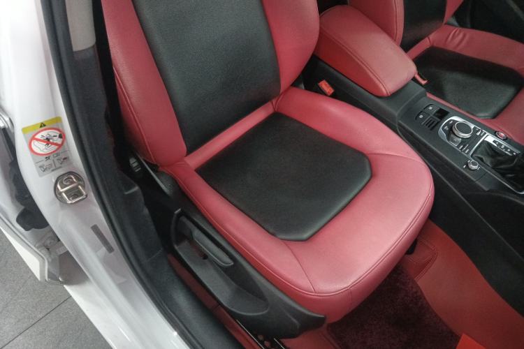 Used Audi A3 2020 Restyled Limousine 35 TFSI Ambition Version China VI
