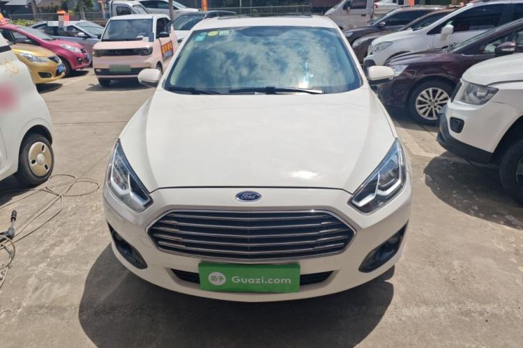 Used Ford Escort 2017 Happiness Edition 1.5L Automatic Fashion Version Front