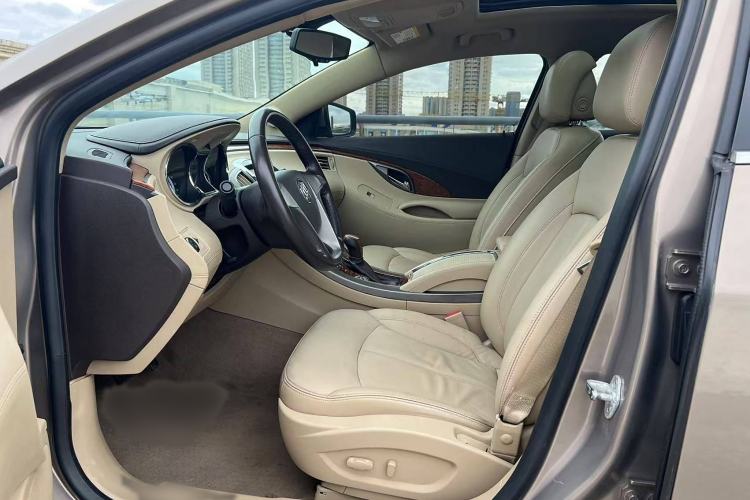 Used Buick LaCrosse 2012 2.4L SIDI Elegant Edition
