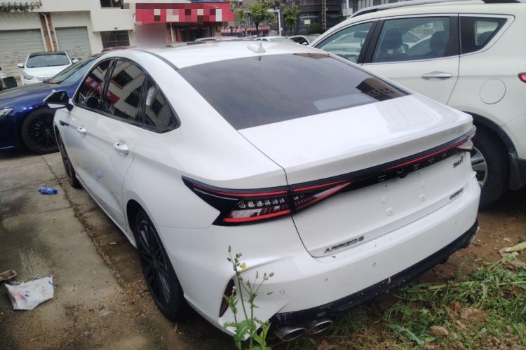 Used Chery Arrizo 8 2023 High-Performance Edition 2.0T DCT Powerfully Equipped