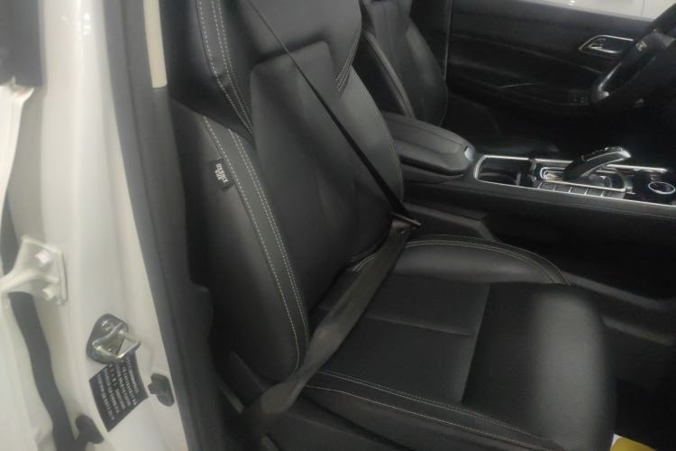 Used JMC Yusheng S350 2020 2.0T Automatic All-Wheel Drive Gasoline Comfort Edition Right Front Seat