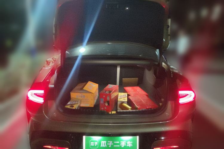 Used Xiaomi Auto SU7 2024 Four-Wheel Drive Ultra-Long Range Advanced Intelligent Driving Max Edition
