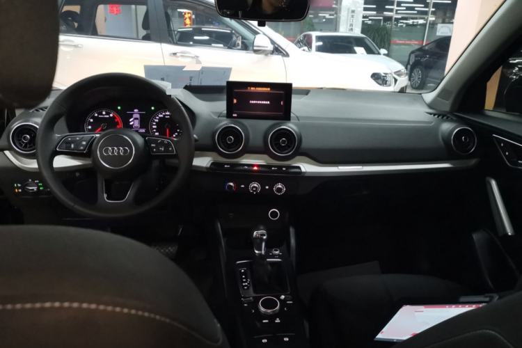 Used Audi Q2L 2021 35 TFSI Progressive Dynamic Edition
