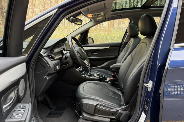 Used BMW 2 Series Active Tourer 2016 218i Fashion Model Interior 12