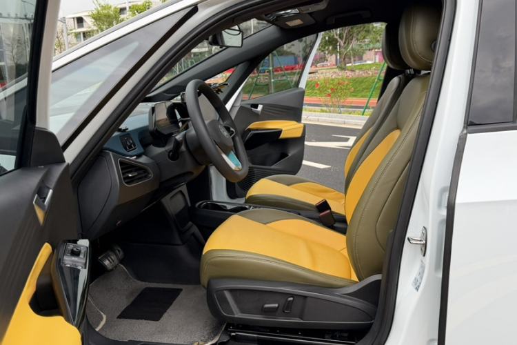 Used Volkswagen ID.3 2023 Pure Smart Edition Left Front Seat