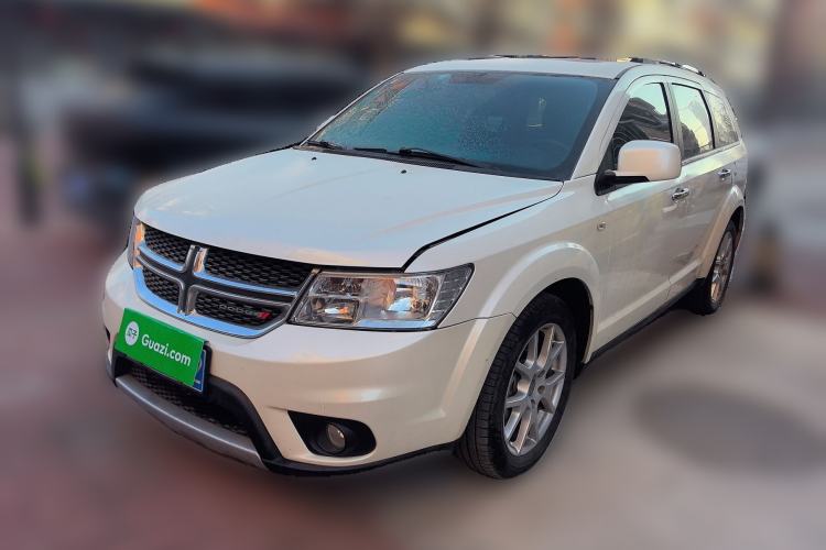 Used Dodge Journey 2013 2.4L Two-Wheel Drive Luxury Version