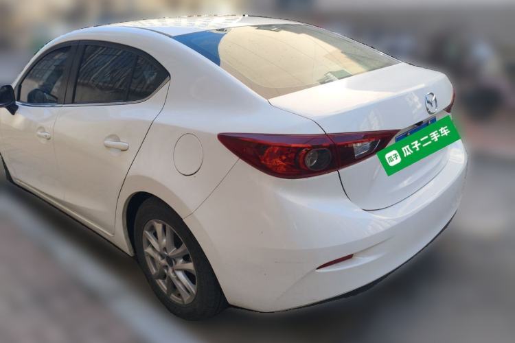 Used Mazda 3 Axela 2014 Sedan 1.5L Manual Comfort Model Rear Left 45 Deg