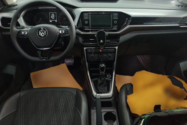 Used Volkswagen T-Cross 2019 280TSI DSG Comfort Edition Center Console