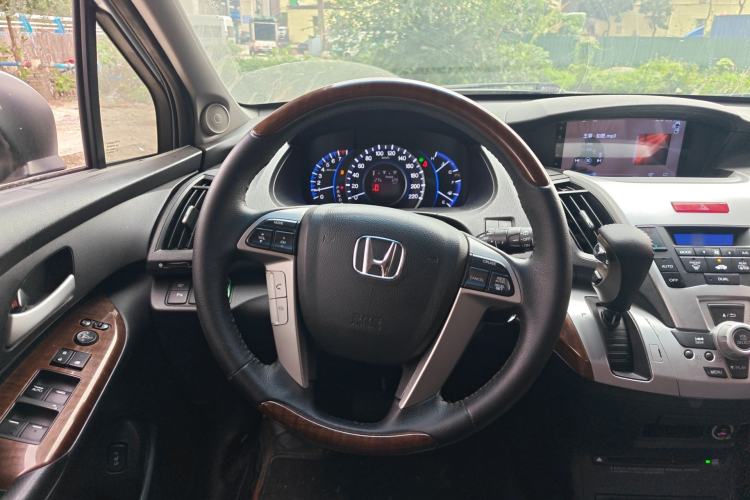 Used Honda Odyssey 2013 2.4L Luxury Edition
