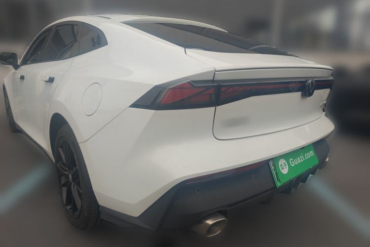 Used Changan UNI-V iDD 2023 ZhiDian iDD 1.5T 113km ZhiKu Model