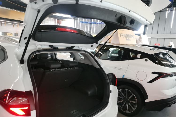 Used Hyundai Tucson 2020 280TGDi Two-Wheel-Drive GLS Smart Connectivity Version China VI Standard