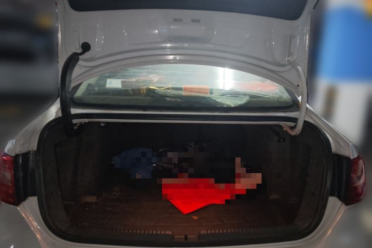 Used Volkswagen Sagitar 2012 1.6L Manual Comfort Model Trunk