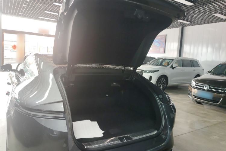 Used Avatr 12 2025 Ultra Extended-Range Edition Trunk