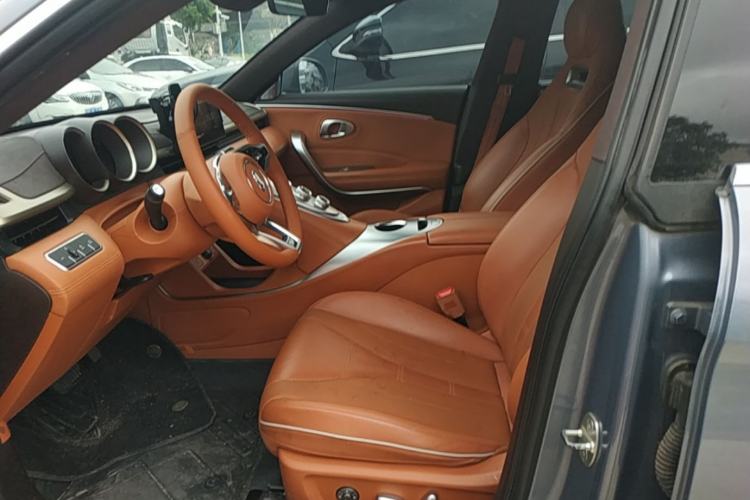 Used ORA Lightning Cat 2022 555 km Luxury Edition