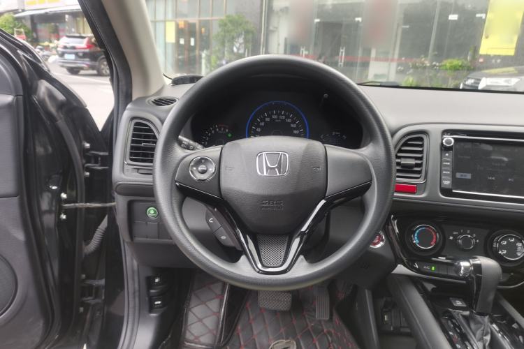 Used Honda Vezel 2016 1.8L CVT Front-Wheel Drive Pioneer Edition
