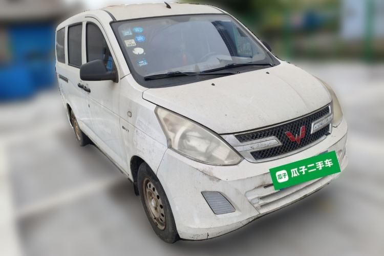 Used Wuling Rongguang V 2016 1.5L Practical Version Non-Power-Assisted Front Right 45 Deg