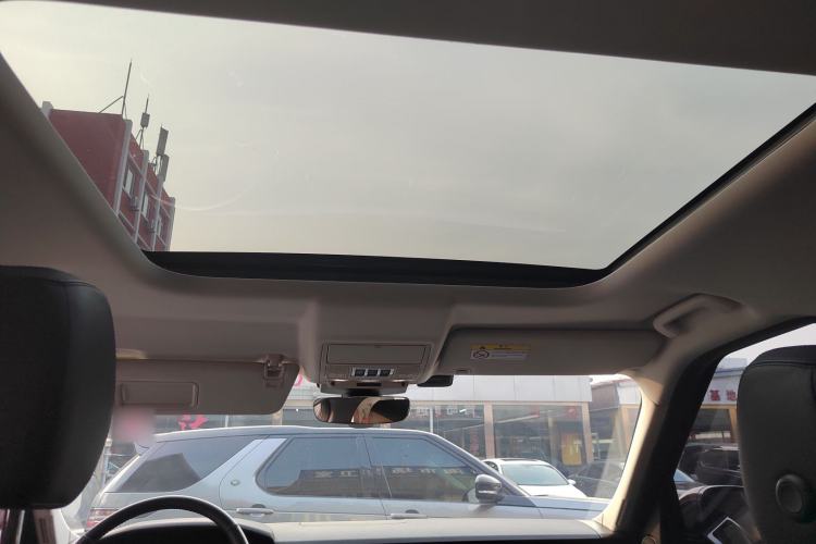 Used Land Rover Discovery 2019 3.0 SC V6 SE
