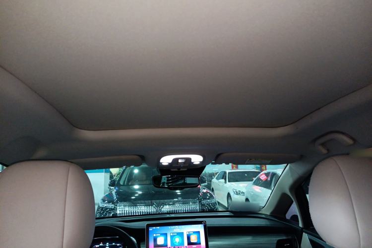 Used BYD Song MAX New Energy 2019 DM 1.5T Smart Connect Zhiyao Model 6-Seater China V Emission Standard Headliner