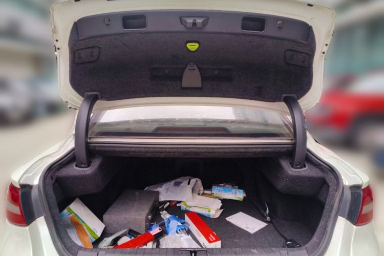 Used Geely Auto Emgrand GT 2015 1.8T Premium Model Trunk