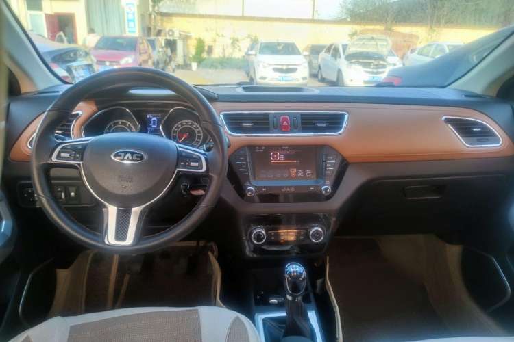 Used JAC Refine S2 2017 1.5L Manual Luxury Connect Edition