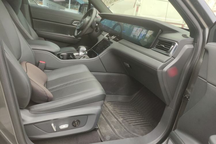 Used Li Auto ONE 2020 Extended-Range 6-Seater Version Right Front Seat