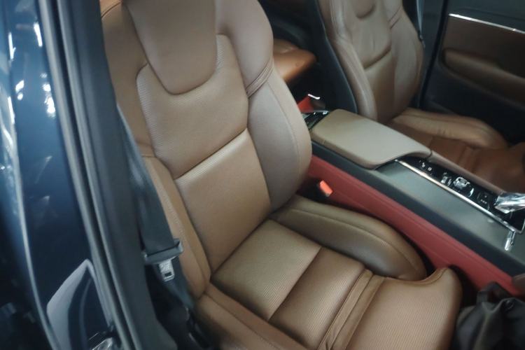 Used Volvo XC90 2021 B6 Luxury Smart Edition 7-Seater