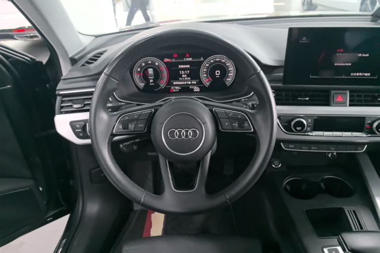 Used Audi A4L 2022 40 TFSI Fashion Dynamic Model