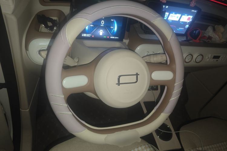 Used Bestune Pony 2026 222km Colorful Horse
