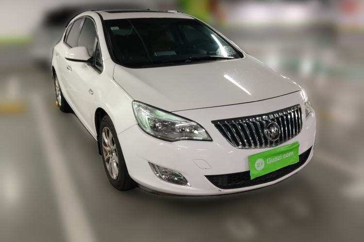 Used Buick GT 2014 XT 1.6L Automatic Comfort Edition Front Right 45 Deg