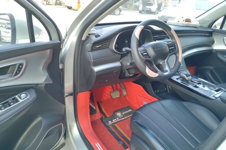 Used Roewe RX5 MAX 2019 300TGI Automatic 4G Connect Luxury Edition
