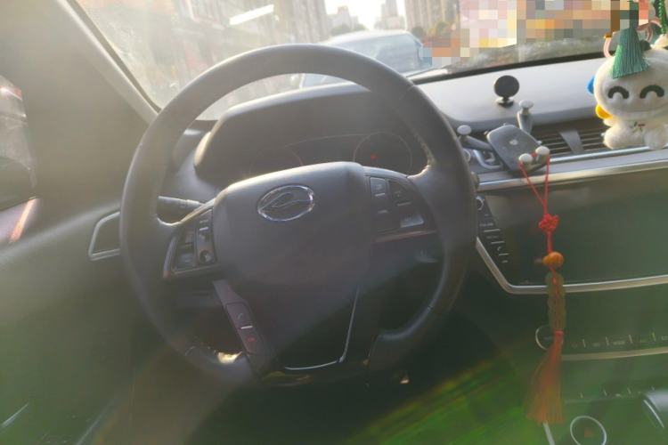 Used Land X7 2016 2.0T Panoramic Prestige Edition
