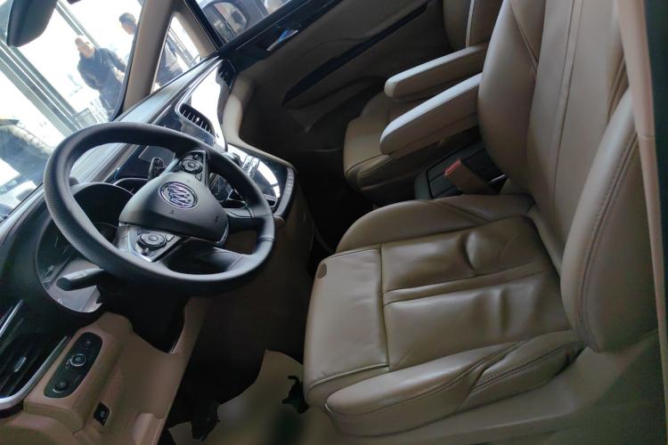 Used Buick GL8 2017 ES 28T Luxury Model China V Standard