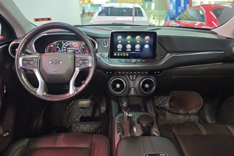 Used Chevrolet Blazer 2022 Mild Hybrid 650T 7-Seater Wei Version Center Console