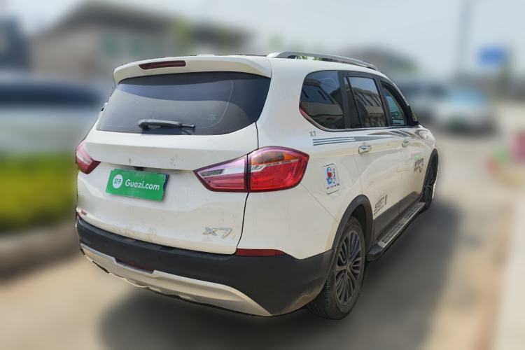 Used SWM X7 2017 1.5T automatic smart version 7 seats Rear Right 45 Deg