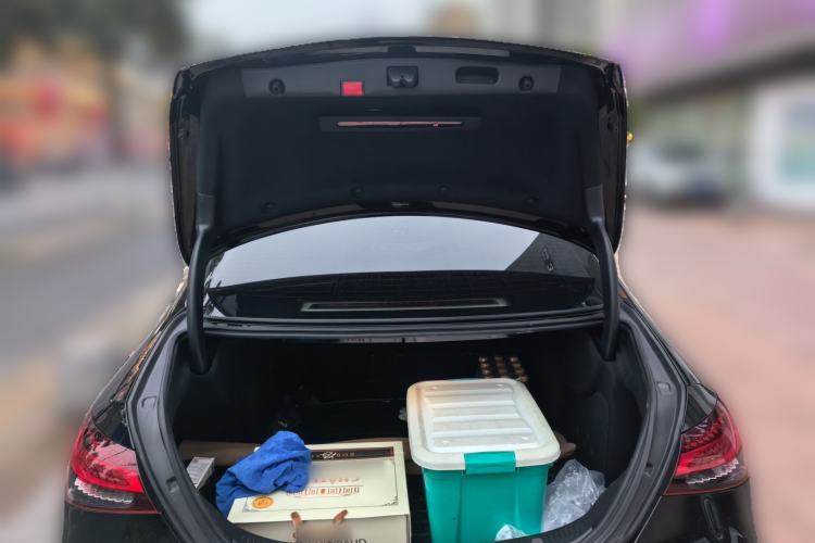 Used Mercedes-Benz E-Class 2023 E 260 L Trunk