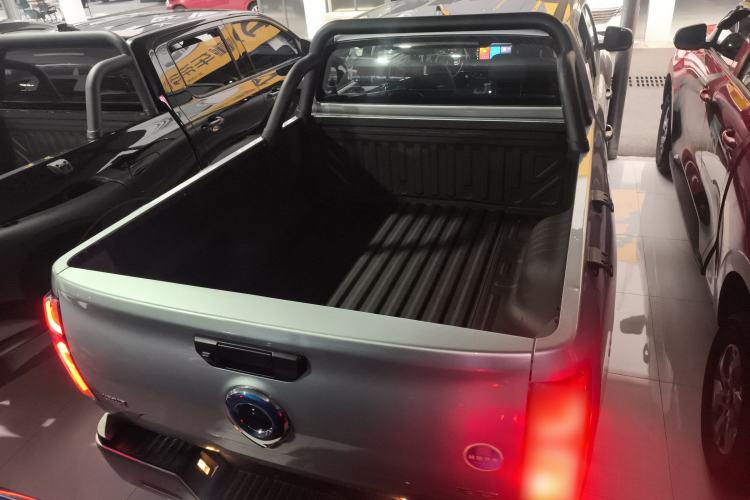 Used Great Wall Poer 2024 2.4T Commercial Version Automatic Diesel 4x4 Elite Edition
