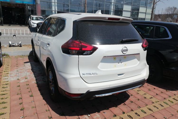 Used Nissan X-Trail 2025 Honor 2.0L Two-Wheel Drive Leading Edition Rear Left 45 Deg