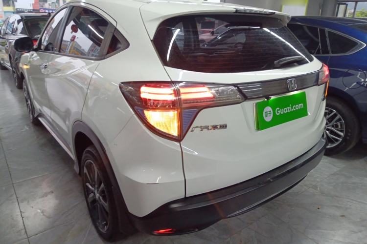 Used Everus VE-1 2021 Travel Edition Rear Left 45 Deg