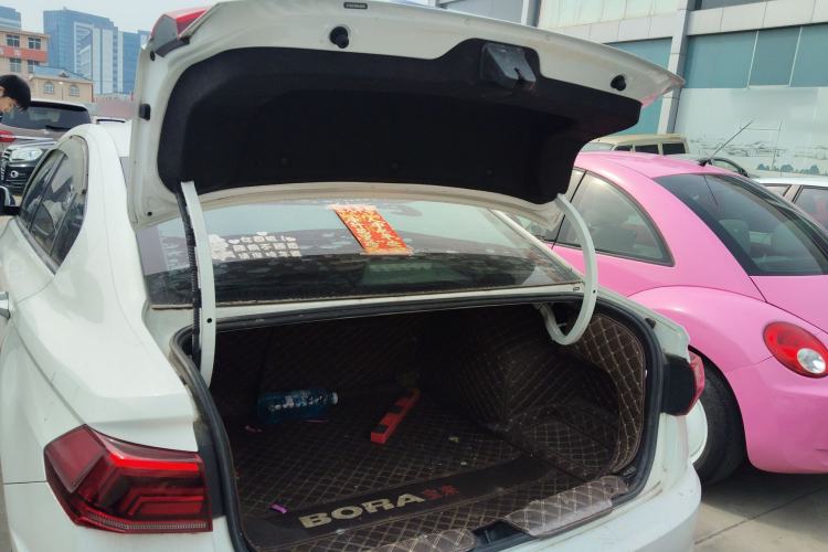 Used Volkswagen Bora 2019 Revised Version 1.5L Automatic Comfort Edition China VI Standard