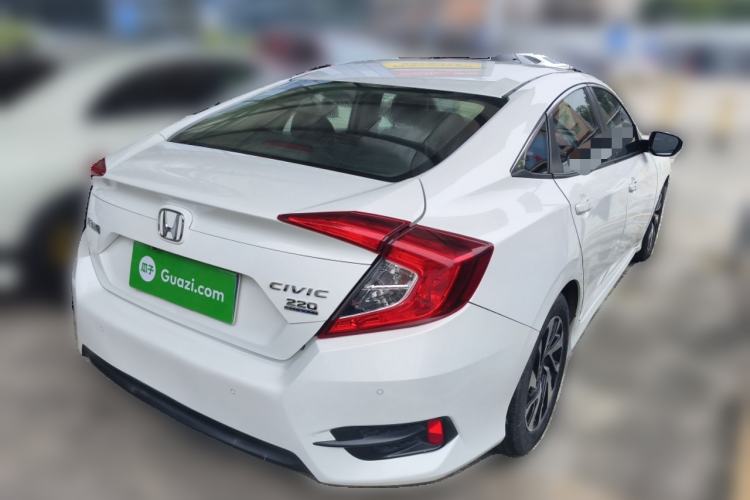 Used Honda Civic 2016 220TURBO CVT Luxury Edition
