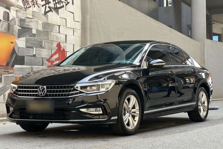 Used Volkswagen Magotan 2025 Zhongxiang Version 280TSI DSG Comfort Edition