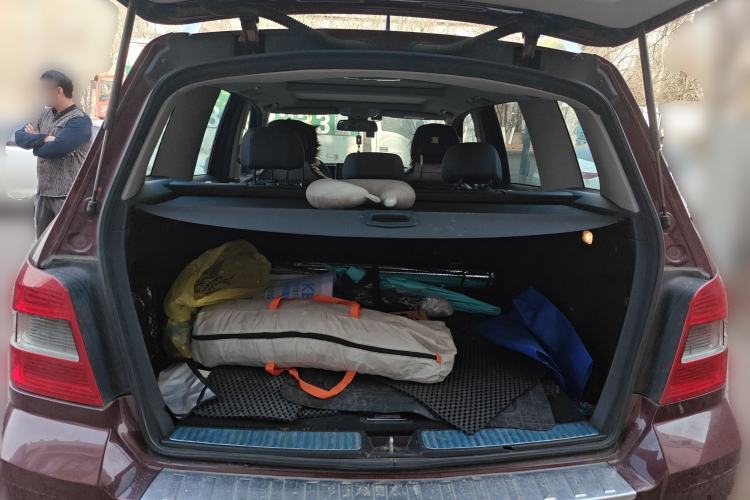 Used Mercedes-Benz GLK-Class 2011 GLK 300 4MATIC Fashion Model Trunk