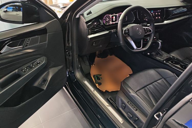 Used Volkswagen Passat 2023 330TSI Luxury Edition