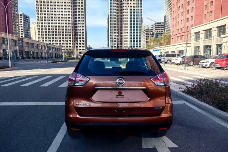 Used Nissan X-Trail 2015 2.0L CVT Comfort MAX Edition 2WD