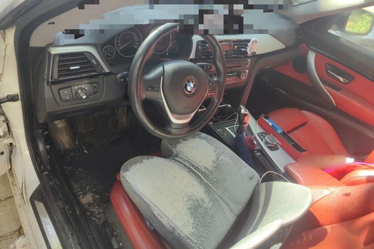 Used BMW 3 Series GT 2014 320i Design Package Model Center Console