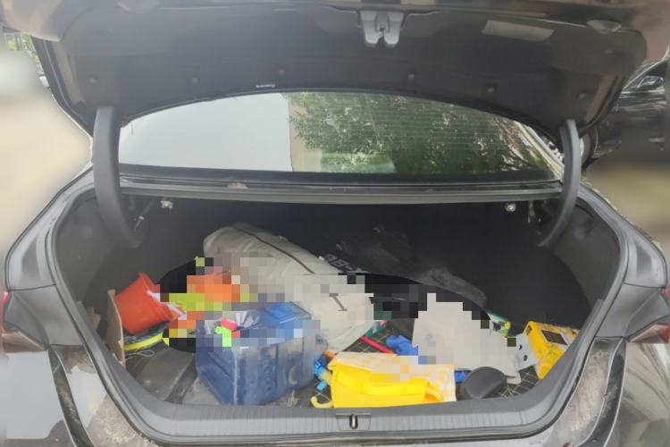 Used Toyota Avalon 2021 2.5L Luxury Edition Trunk