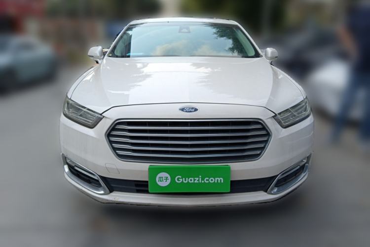 Used Ford Taurus 2017 EcoBoost 245 Fashion Edition Front