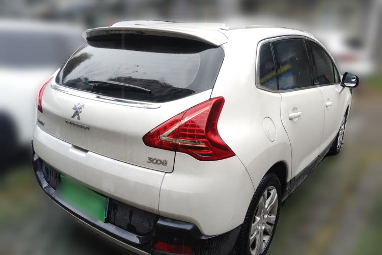 Used Peugeot 3008 2015 2.0L Automatic Classic Edition